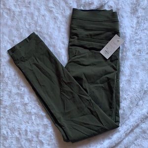 NWT Candie’s pull on career pants